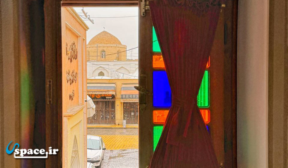 اتاق برسو اقامتگاه سنتی میناس - اصفهان
